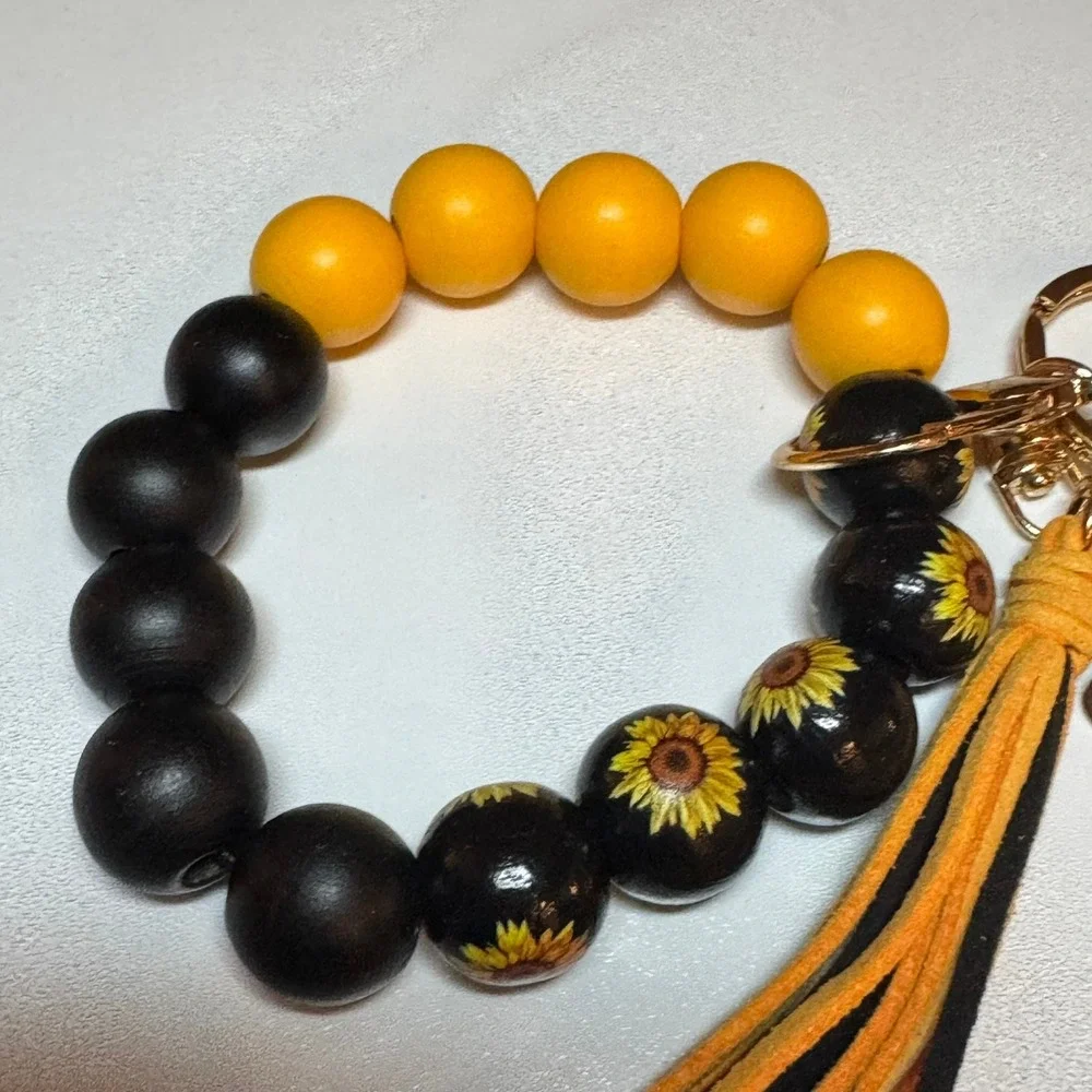 N/A charming beaded